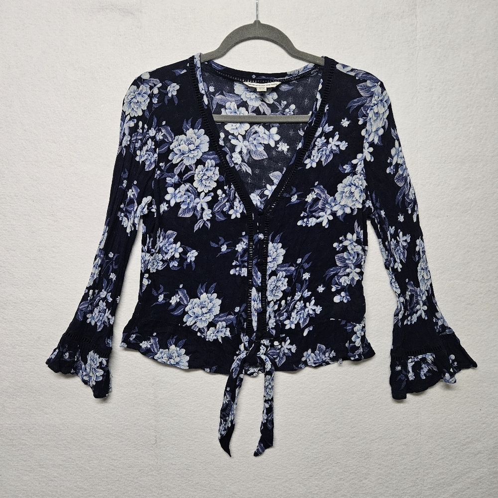 American Eagle Outfitters Floral Blouse Tie Front Bell Sleeves 90s Bohemian Fest